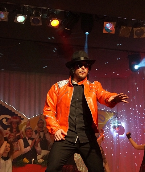 Tanz_M_Jackson_"_WEb